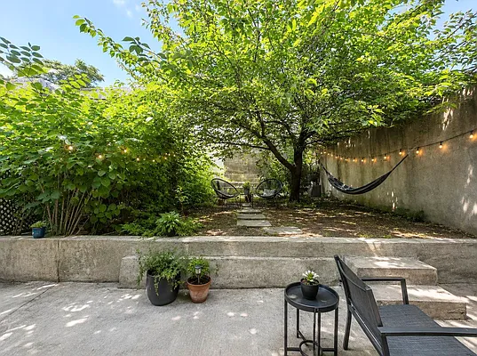 Outdoor, photo 1