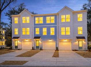 435 Caledon Ct, Johns Island, SC 29455