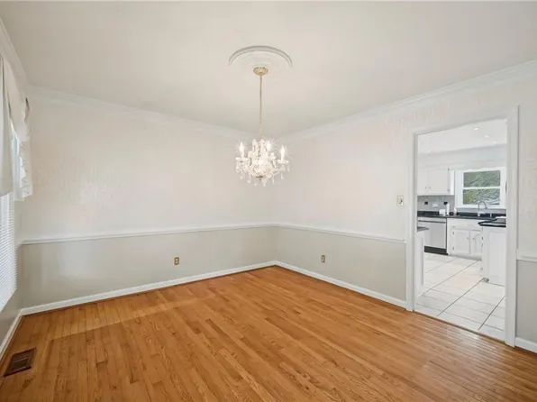 1836 Summerhedge Close, Virginia Beach, VA 23456