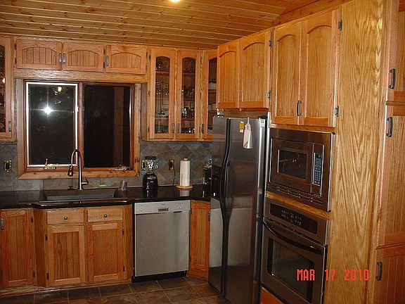 4th image of 225 Hideaway Dr
