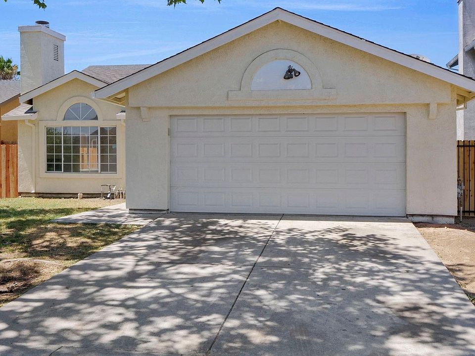 1st image of 2429 Dry Creek Way