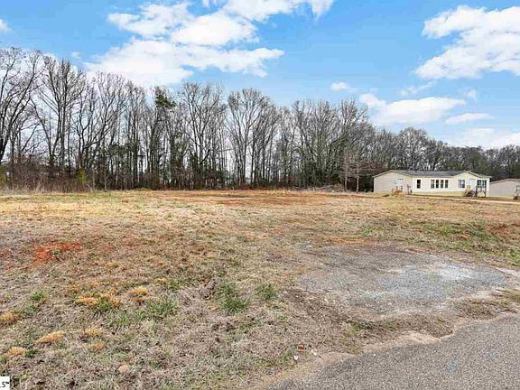 4th image of 119 Meadow Hills Dr