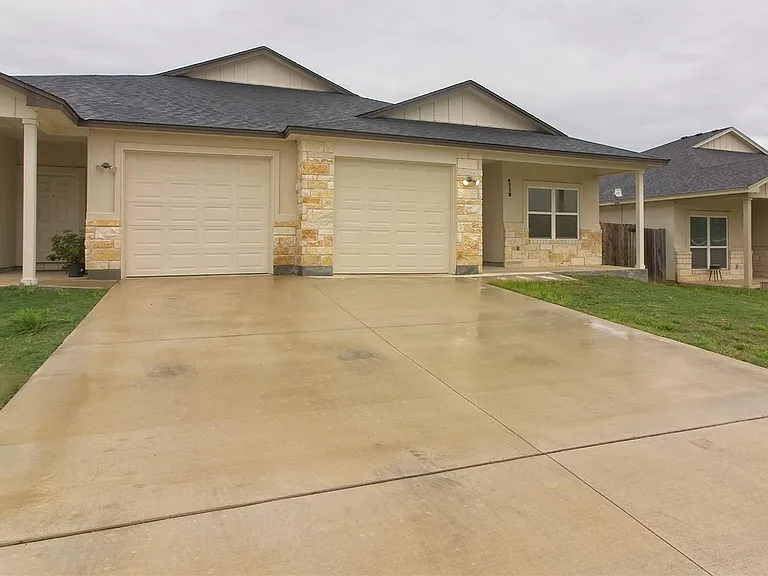473 County Road 306 #B — Photo 2