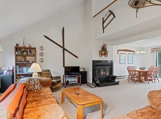 32 E Crosstown Rd, West Dover, VT 05356