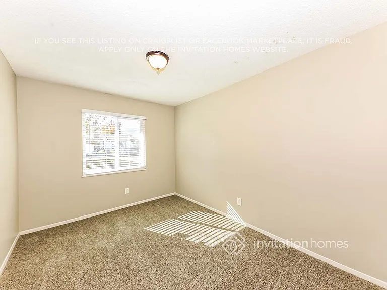 321 W Hacienda Dr — Photo 13