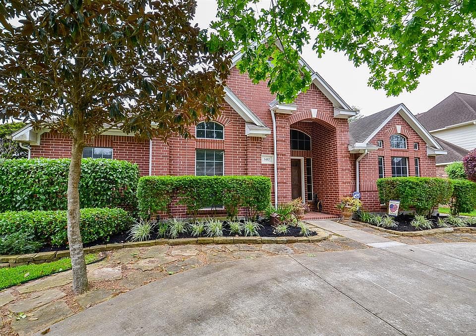1st image of 1410 Pecan Crossing Dr