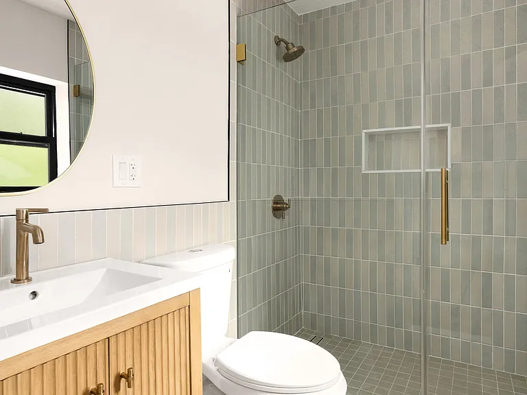 1277 Madison St #1 — Photo 5