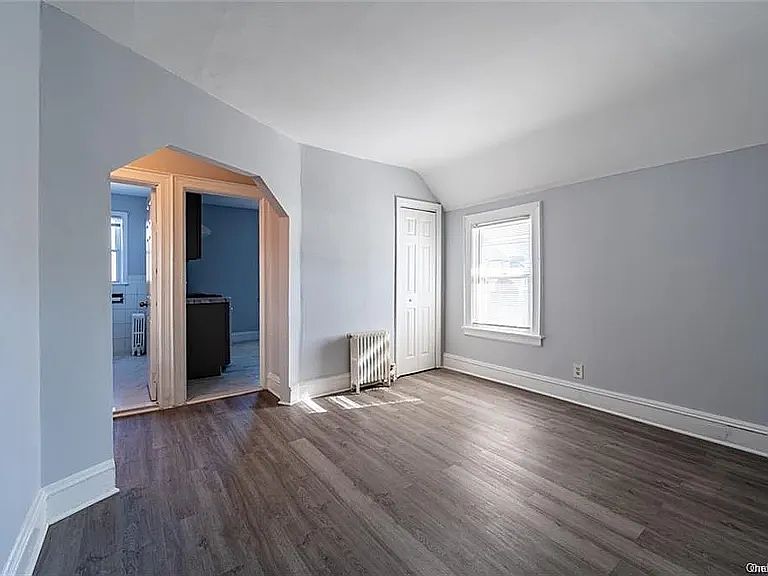 1st image of 1532 Robertson Pl Floor 2