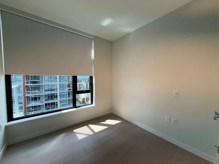 707 W 15th St #707 — Photo 26