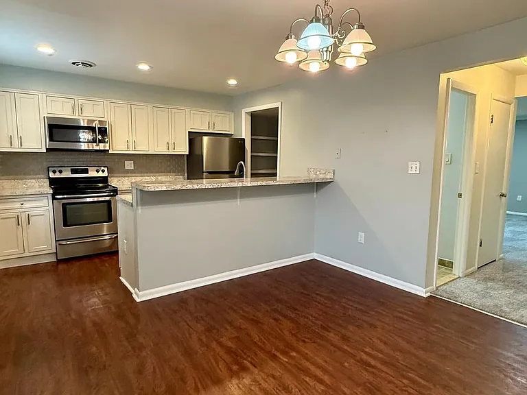 6526 Beechwood Dr #14 — Photo 10