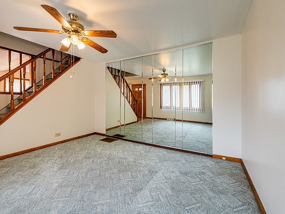 4th image of 4716 Kolze Ave