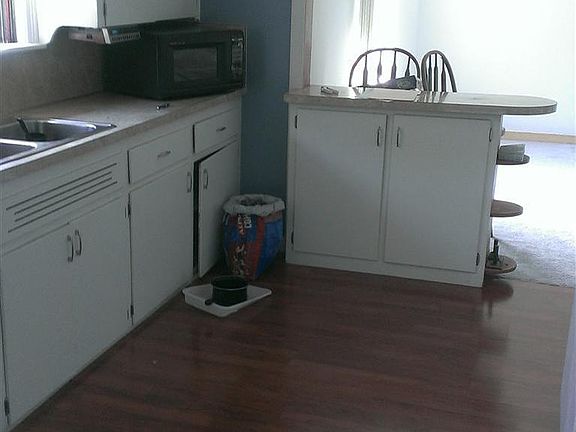2nd image of 3152 W Parkway Ave