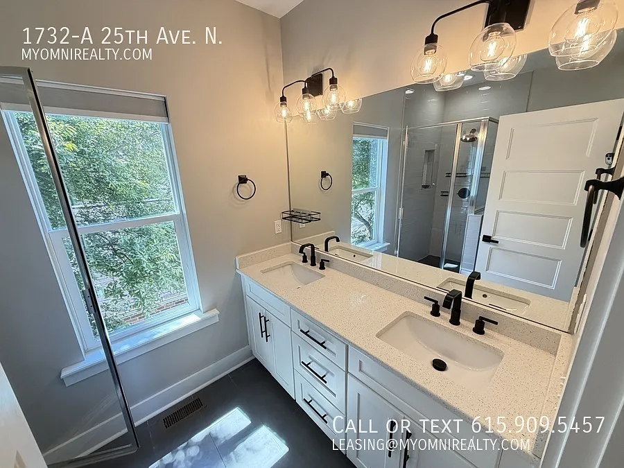 1732-A 25th Ave. N. — Photo 4