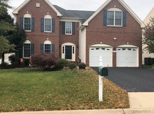 20115 Desert Forest Dr, Ashburn, VA 20147