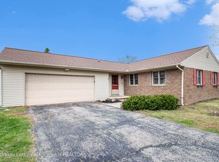 4 Laura Ln, Dewitt, MI 48820
