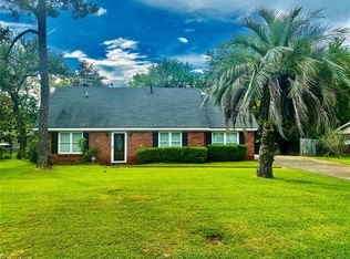 2755 Knollwood Dr, Montgomery, AL 36116
