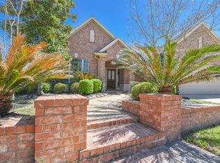 18307 E Laura Shore Dr, Cypress, TX 77433