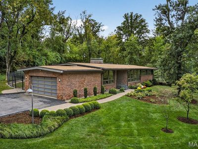 4 Dogwood Ln, Saint Louis, MO, 63124