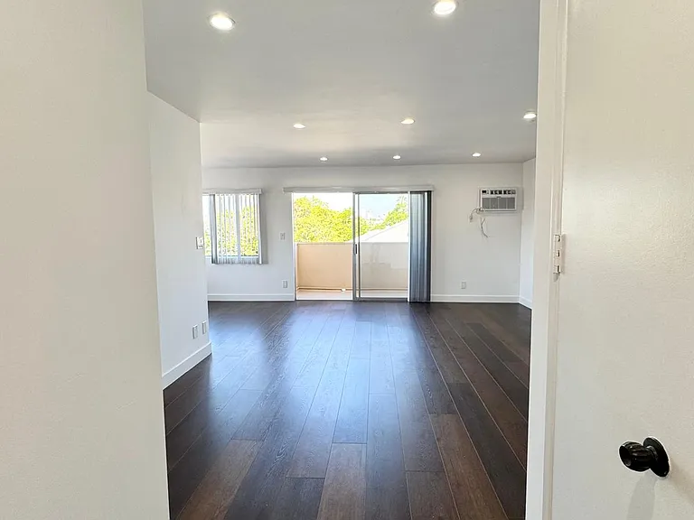 Unit Entrance
