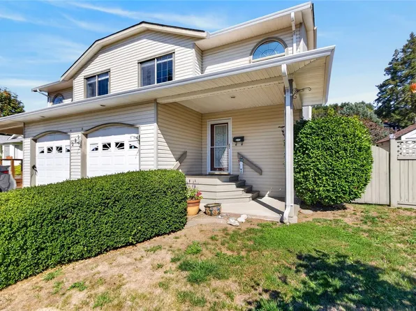 395 Nim Nim Ave #B, Courtenay, BC V9N 5P9