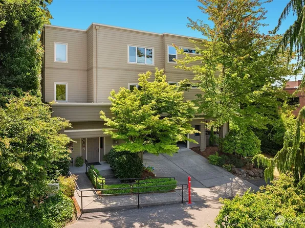 703 4th Avenue #206, Kirkland, WA 98033