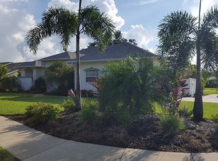 200 Bayside Ct, Nokomis, FL 34275