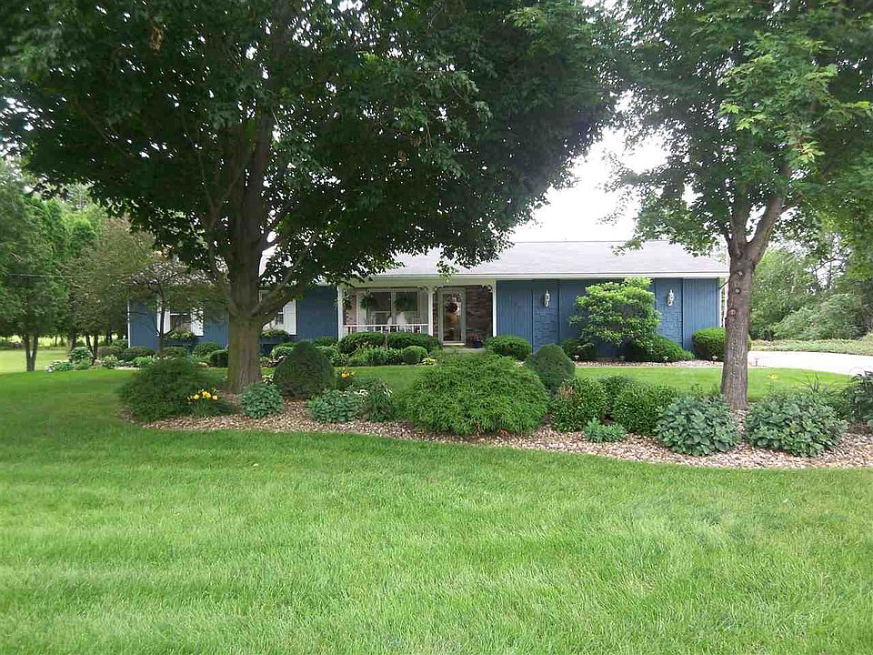 Front yard and house