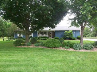7152 E 400 N, Leesburg, IN 46538