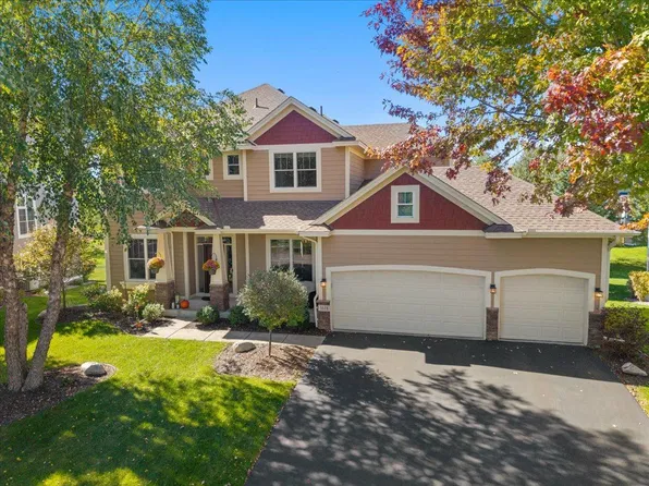 1618 Headwaters Ln, Woodbury, MN 55129