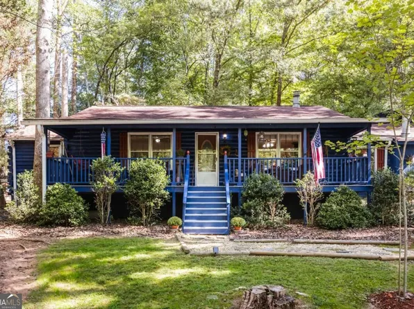 3383 Wolf Dr, Gainesville, GA 30506