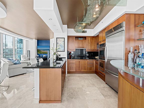 5th image of 333 Las Olas Way APT 2002