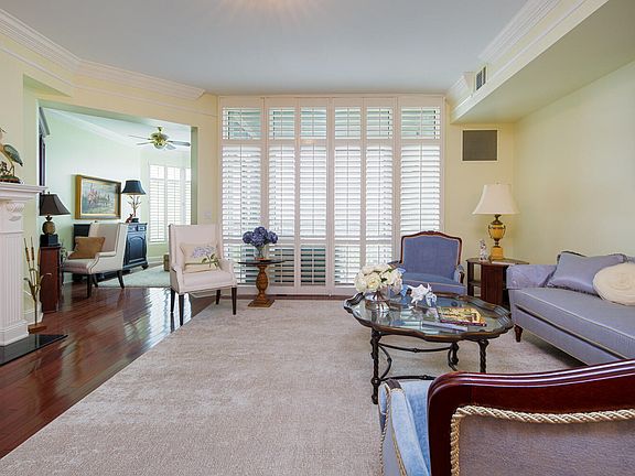 5th image of 163 N Plaza Ct #503