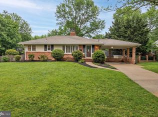 7911 Bainbridge Rd, Alexandria, VA 22308