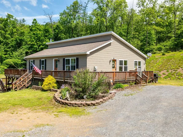 901 Summit Rd, Middleburg, PA 17842