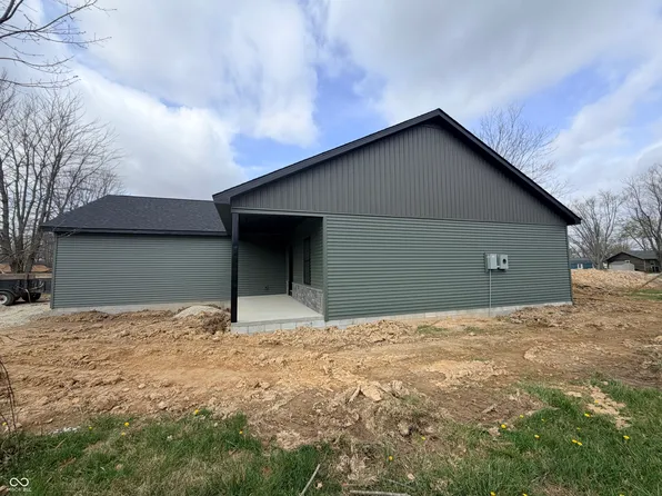 381 W Itawamba Trl, Greensburg, IN 47240