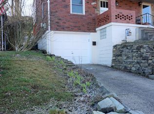 230 E Garden Rd, Pittsburgh, PA 15227