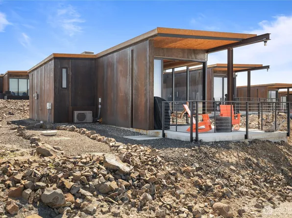 23688 Cliffe Pointe NW #7D, Quincy, WA 98848