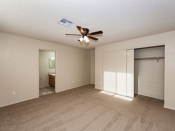 5th image of 2866 S 30th Dr