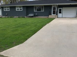 1118 5th Ave, Manson, IA 50563