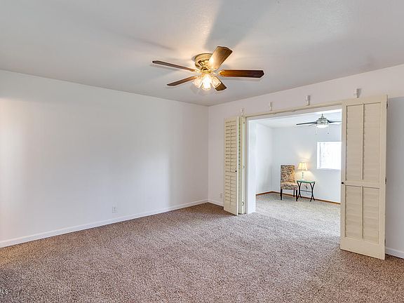 4th image of 636 E Kael Cir