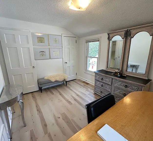 Upstairs bedroom 2 (office).
