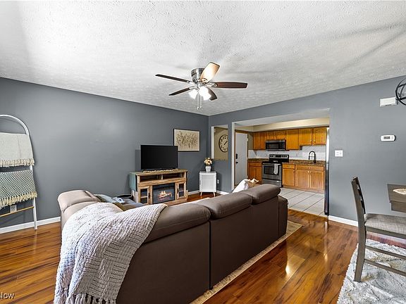 4th image of 11820 Harbour Light Dr