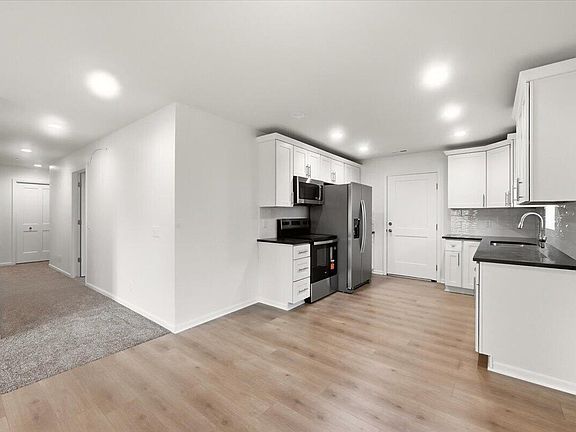 5th image of 1628 S 11th St