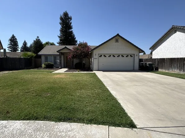 3021 W Loyola Ct, Visalia, CA 93277