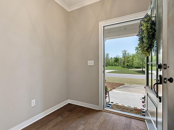 4th image of 222 W Trestle Way
