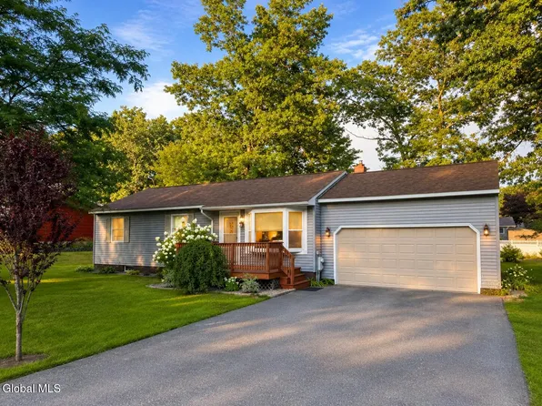 8 Little Street, Hudson Falls, NY 12839
