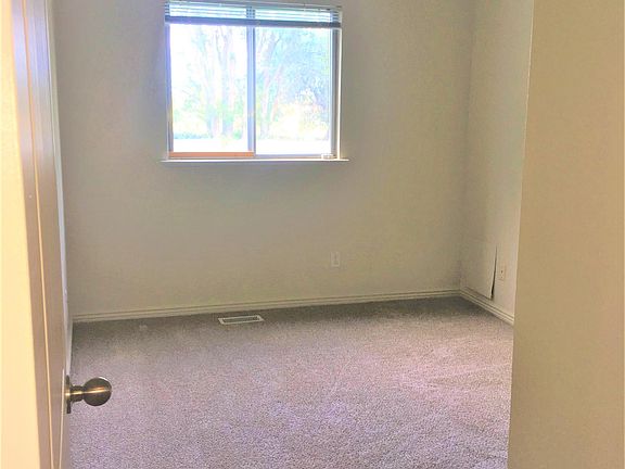 5th image of 2970 W 3650 S APT 18