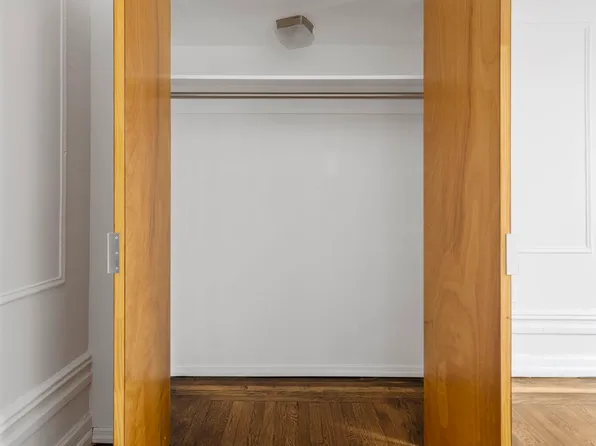 63 Ft Greene Place image 3 of 20