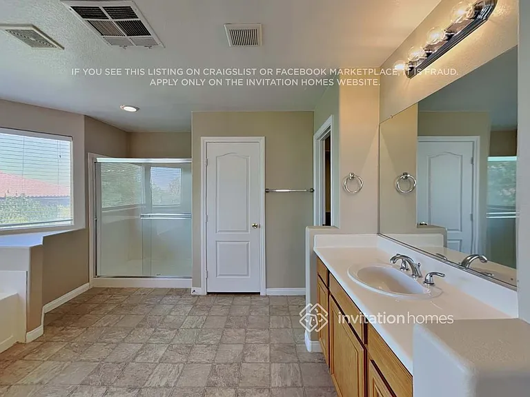 915 Golden Poppy St — Photo 21