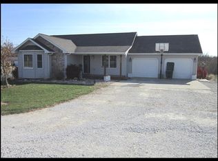 30646 Kountryside Rd, Macon, MO 63552